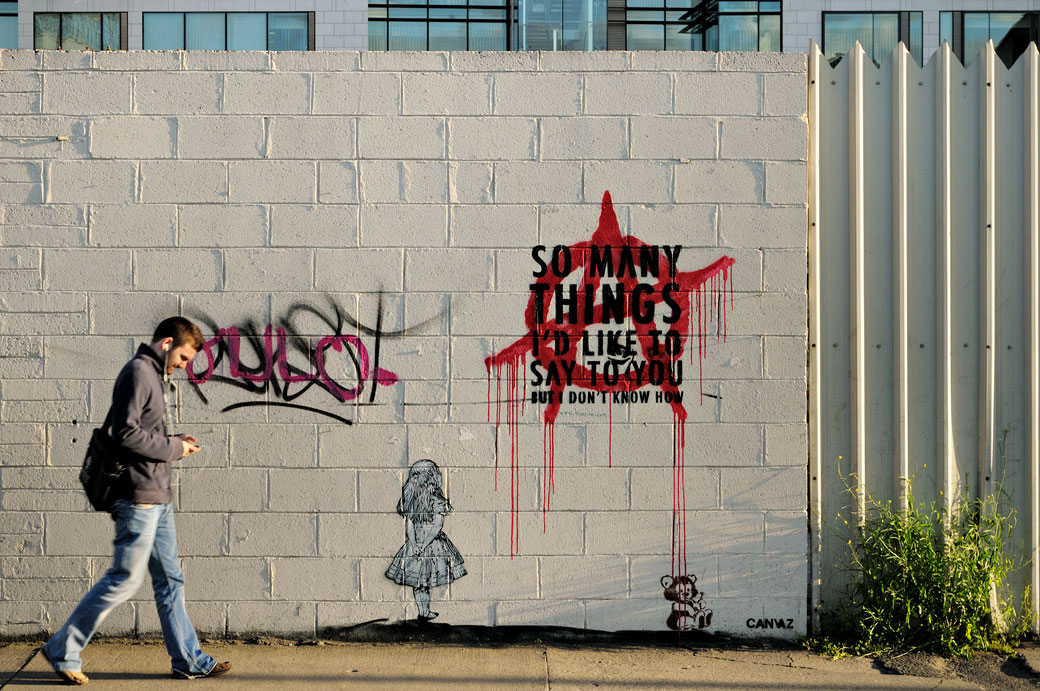 Graffitis sur un mur de Dublin, Irlande