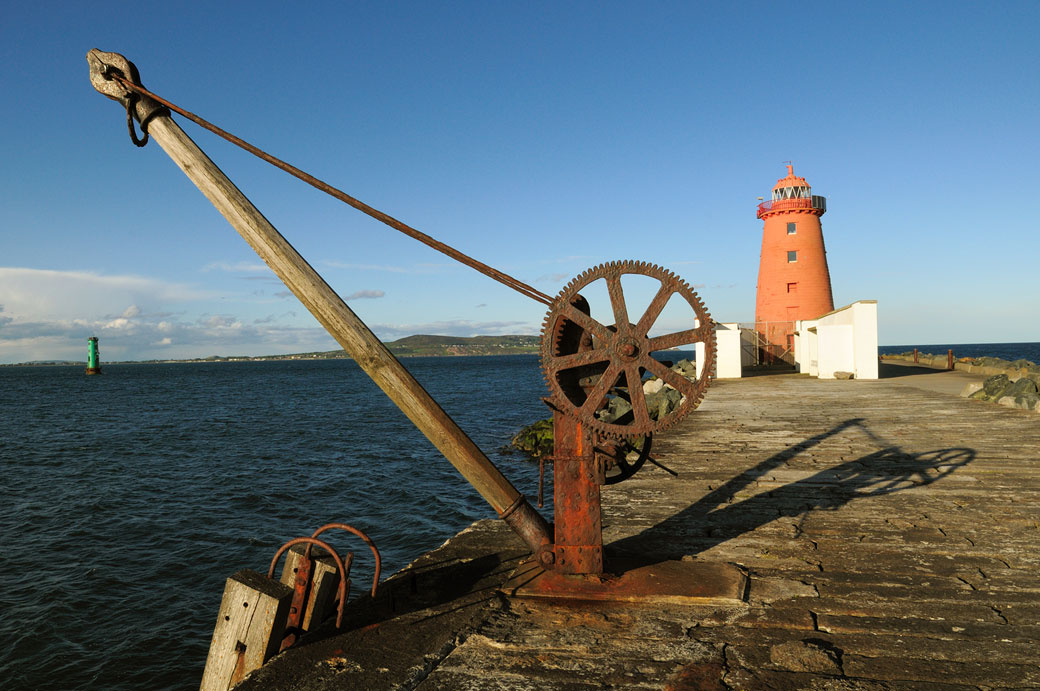 Phare de Poolbeg dans la baie de Dublin, Irlande