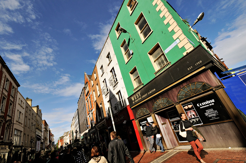 Rue piétonne de Grafton Street à Dublin, Irlande