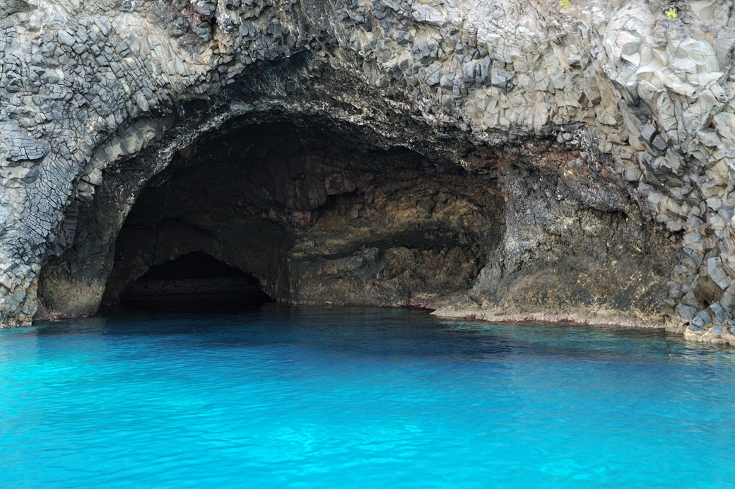 Grotta del Bue Marino à Filicudi en Sicile, Italie