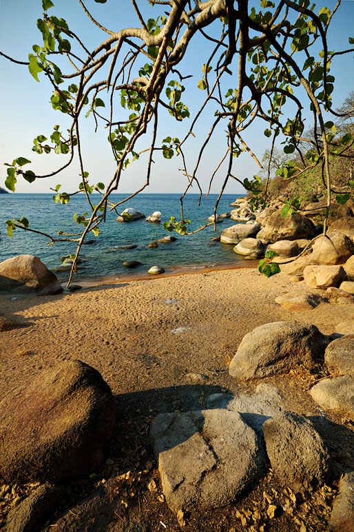 Plage à Ilala gap au bord du lac Malawi