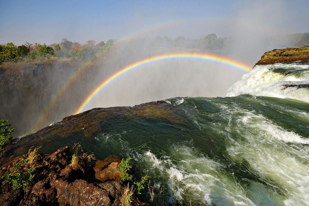 Arc-en-ciel aux Chutes Victoria, Zambie